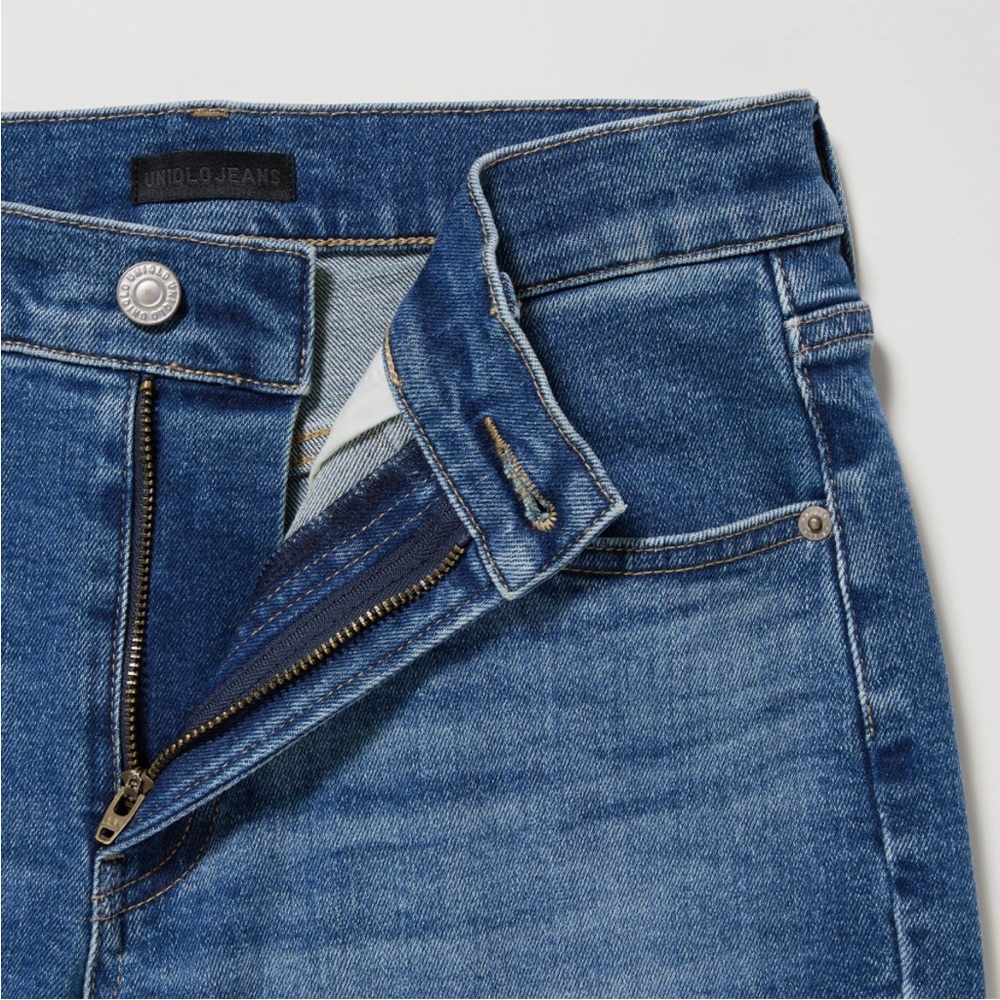 Uniqlo women’s slim straight jeans